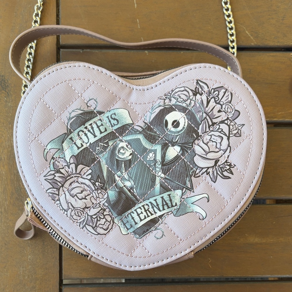 Heart-Shaped Nightmare Before   Christmas Crossbody purse